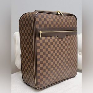 Louis Vuitton Pegese 45